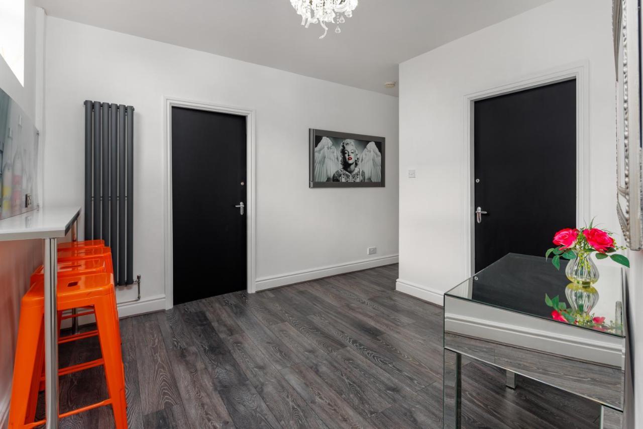 Snuggle Cove Apartments By Bella Vita Stays Liverpool Exterior foto