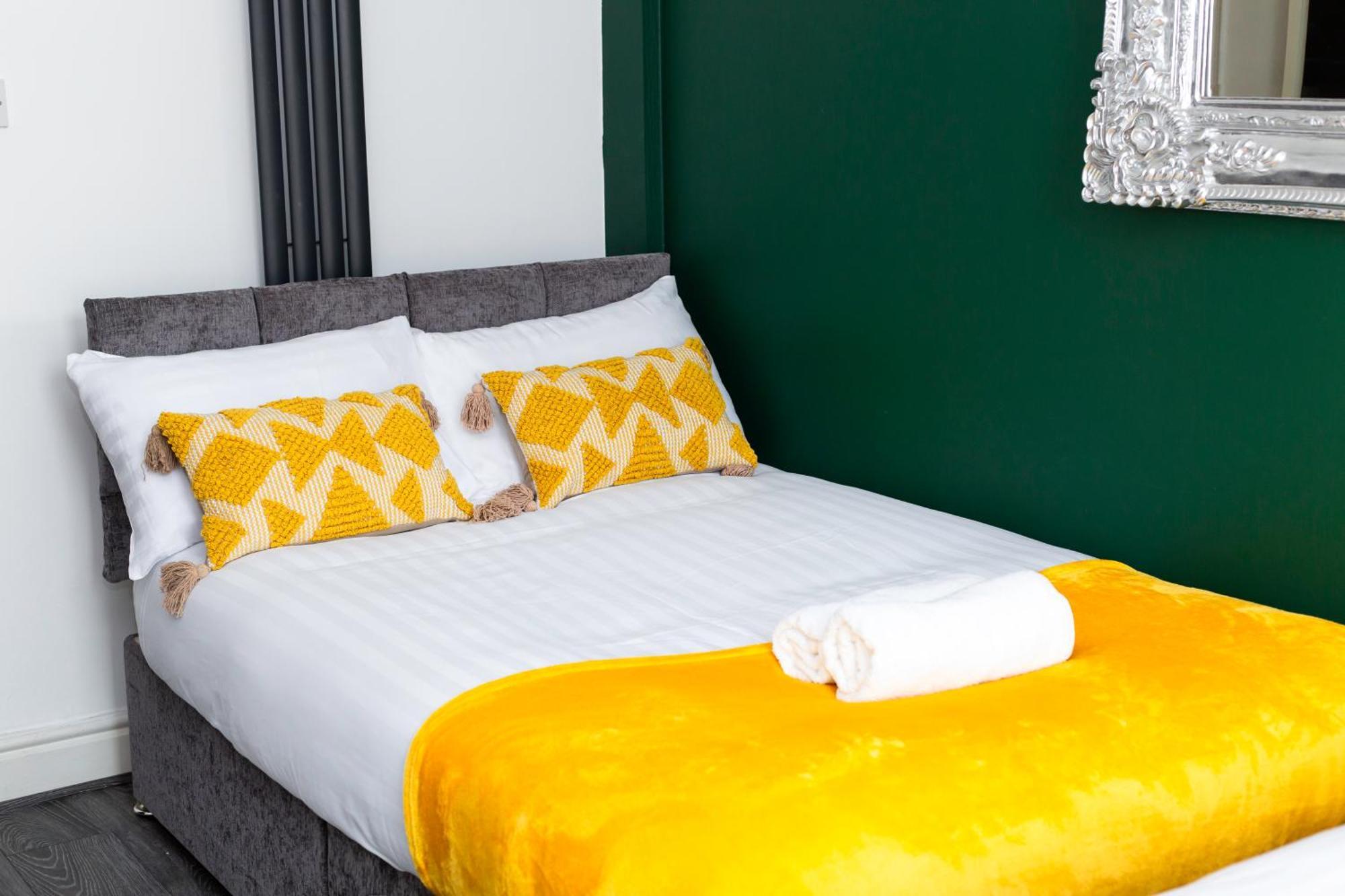 Snuggle Cove Apartments By Bella Vita Stays Liverpool Exterior foto